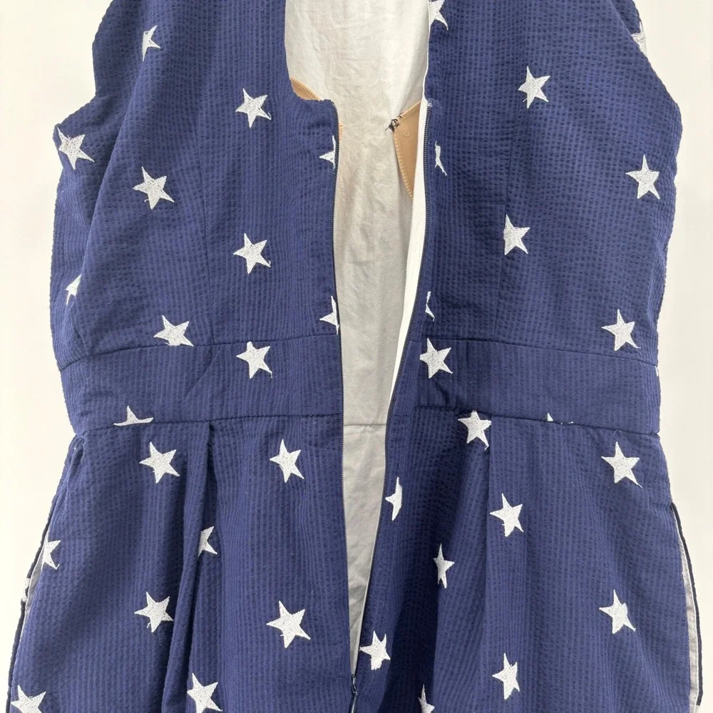Lauren‎ James Navy Blue Seersucker Star Embroidered Scalloped Mini Dress Halter